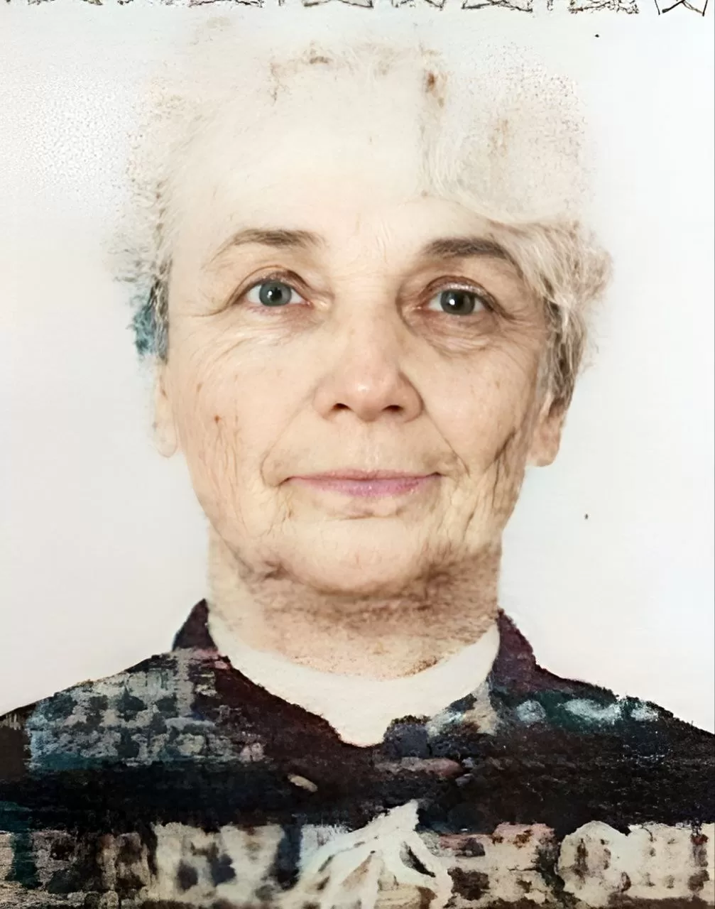 Медведева (Степанцова) Лариса Васильевна